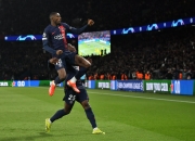 LOL决赛-奥地利队碾压法国队，梁靖崑统治全场