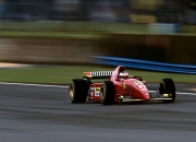 LOL决赛-年度焦点之战，利拉德稳定输出，引领胜利之夜