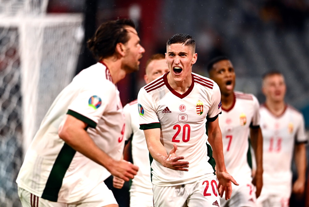 德国客场完胜乌克兰,成功晋级欧锦赛半决赛 德国客场完胜乌克兰,成功晋级欧锦赛半决赛