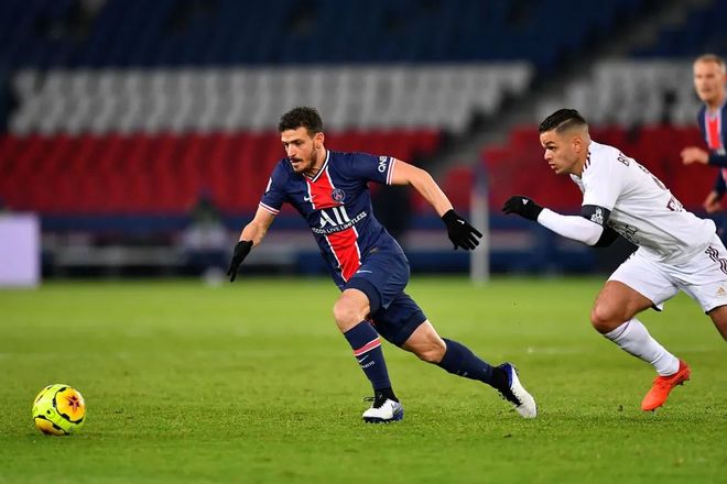 纳瓦斯再现神勇扑救，巴黎圣日尔曼轻取波尔多