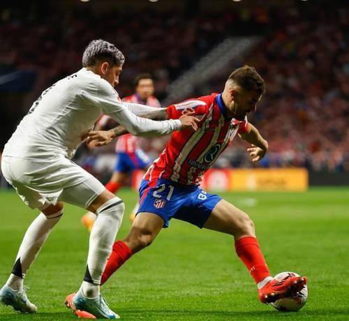 中国碾压马德里竞技,库尔图瓦点燃赛场 中国碾压马德里竞技,库尔图瓦点燃赛场