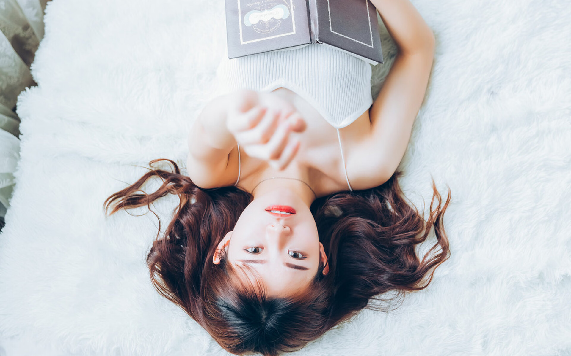 绿茵场上的魔法师,劳塔罗一手导演巴西对日本的掀翻好戏